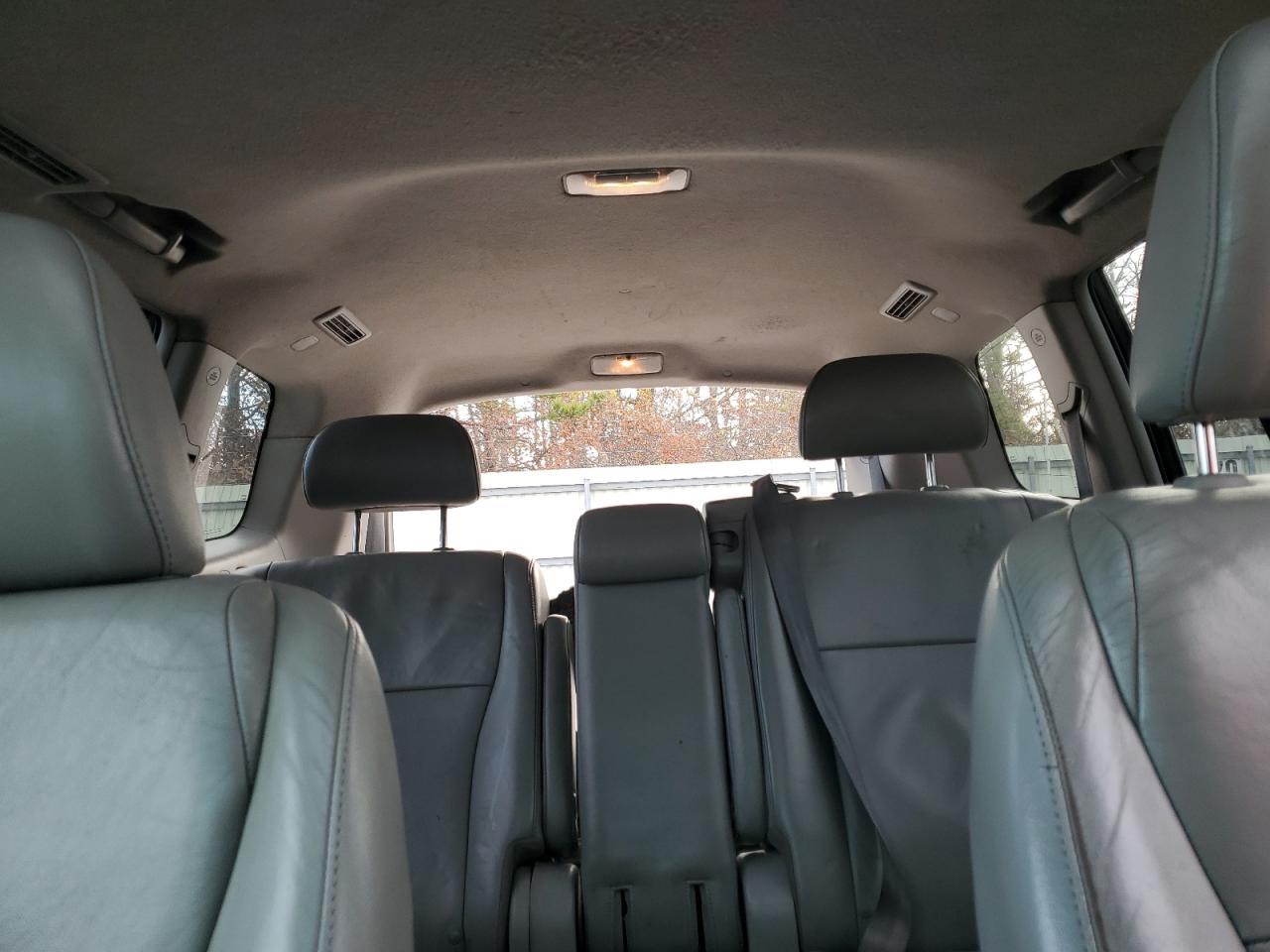 2011 TOYOTA HIGHLANDER