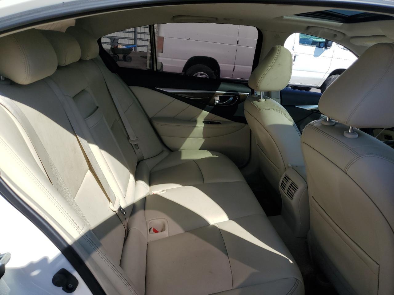 2019 INFINITI Q50