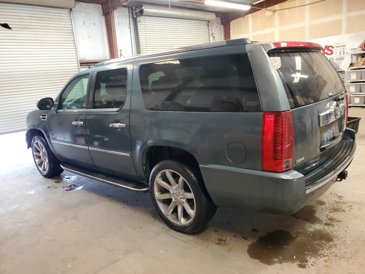 2009 CADILLAC Escalade ESV