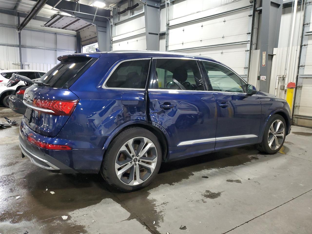 2021 AUDI Q7