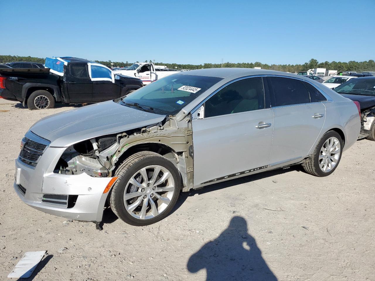 2016 CADILLAC XTS