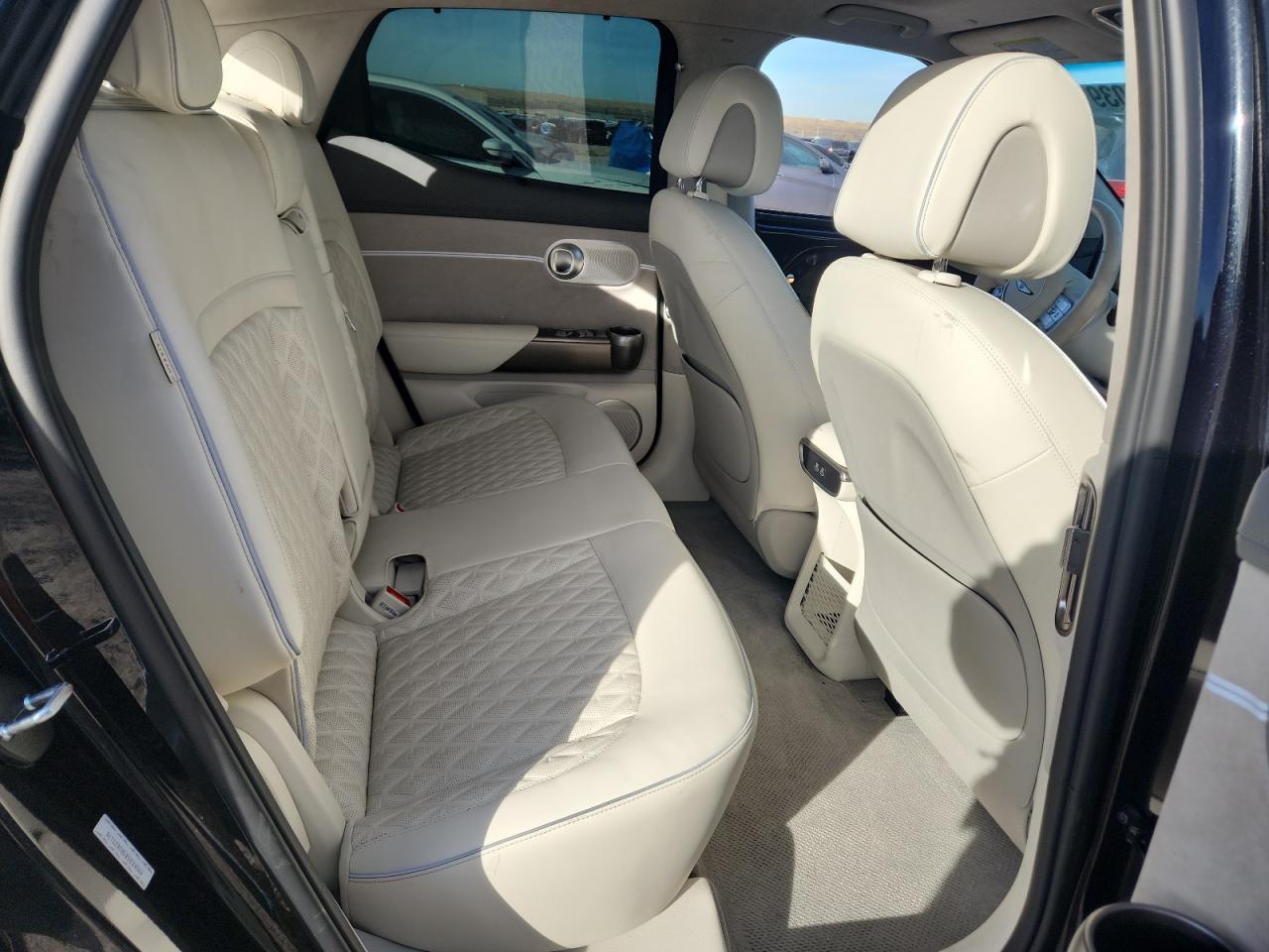 2024 GENESIS GV60