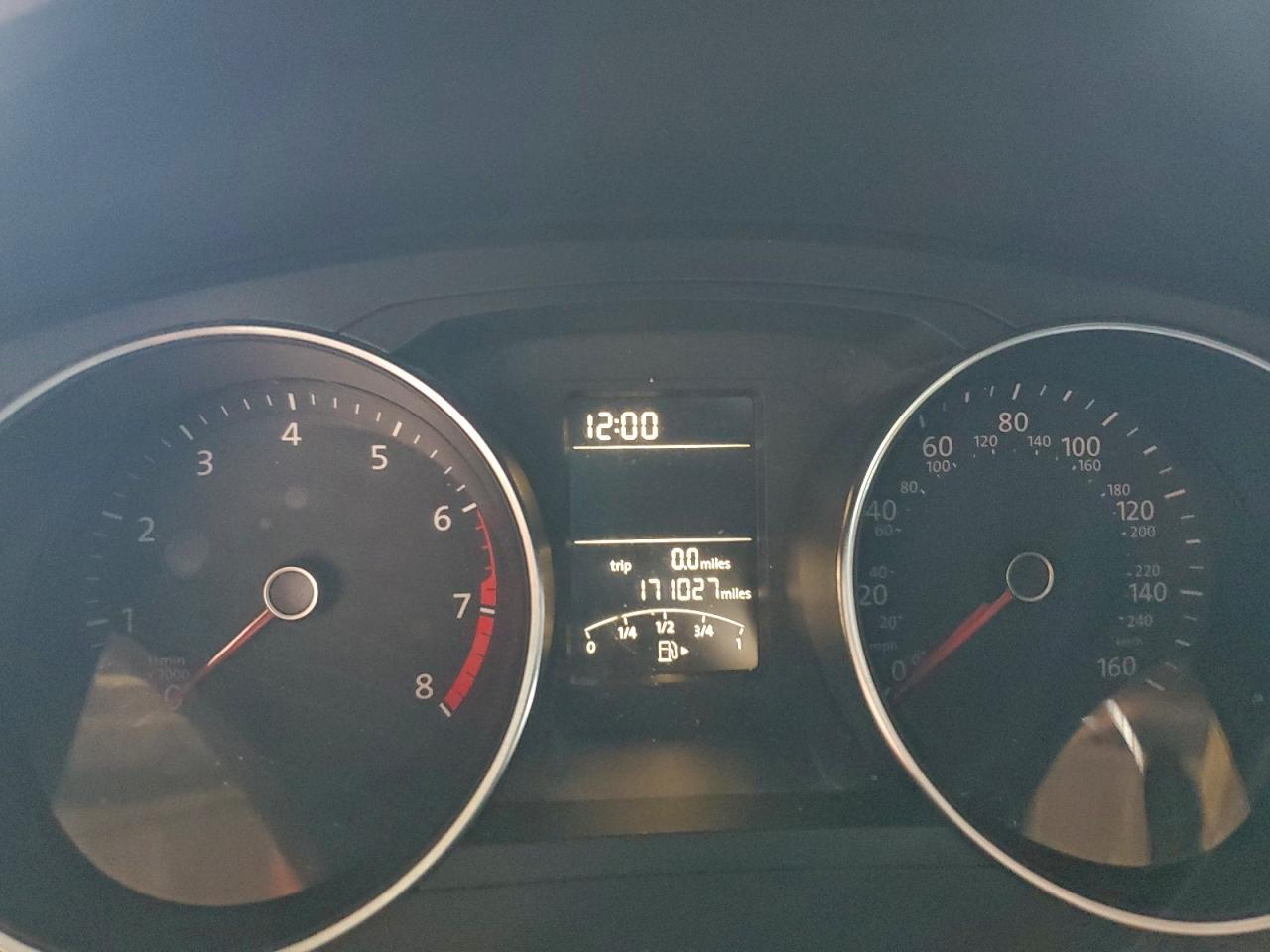2016 VOLKSWAGEN JETTA