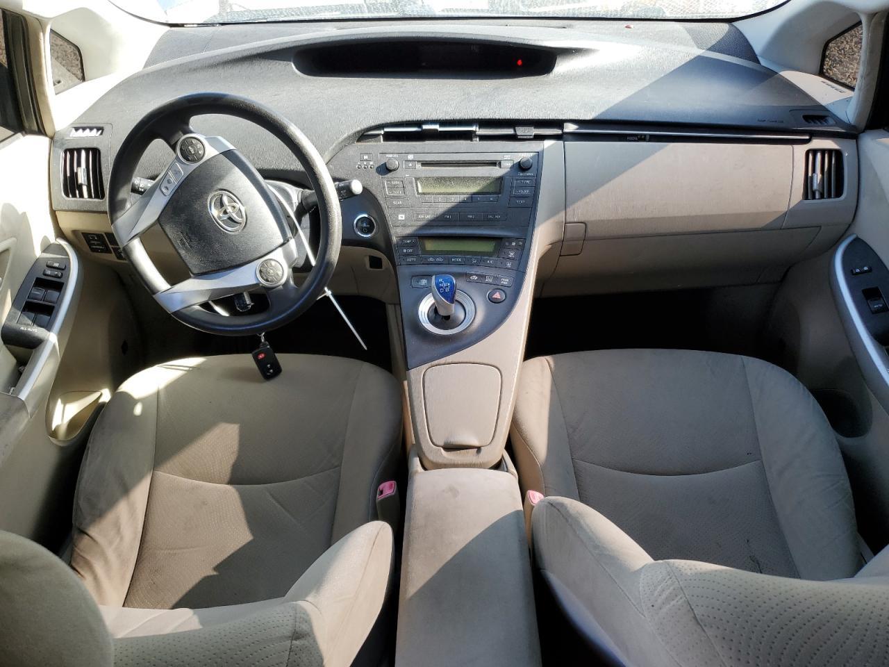 2011 TOYOTA PRIUS