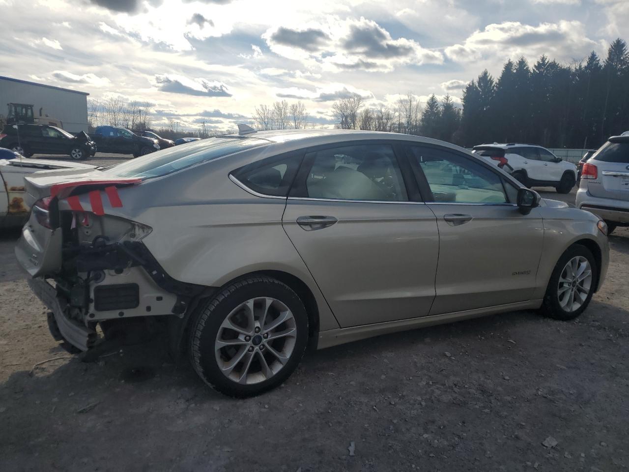 2019 FORD FUSION