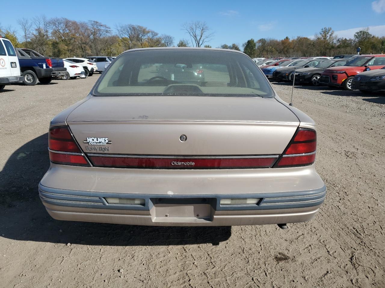 1995 OLDSMOBILE 88