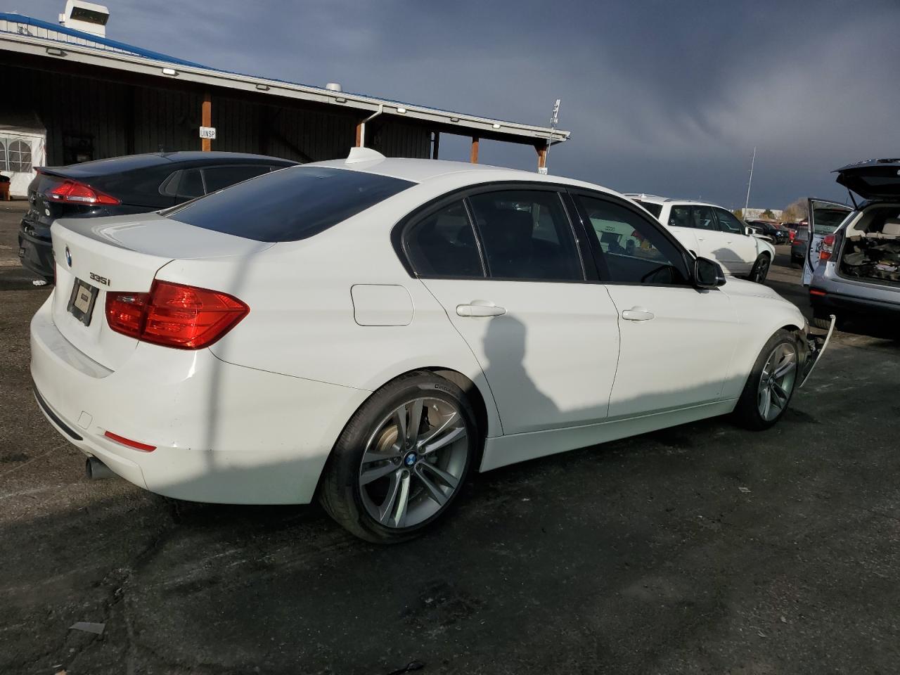 2013 BMW 3 SERIES