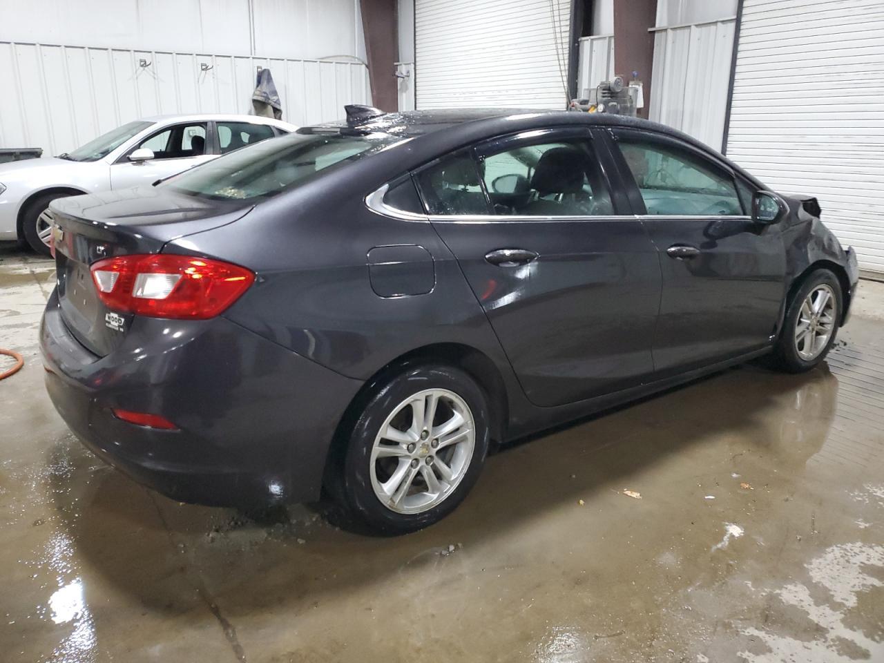 2016 CHEVROLET CRUZE