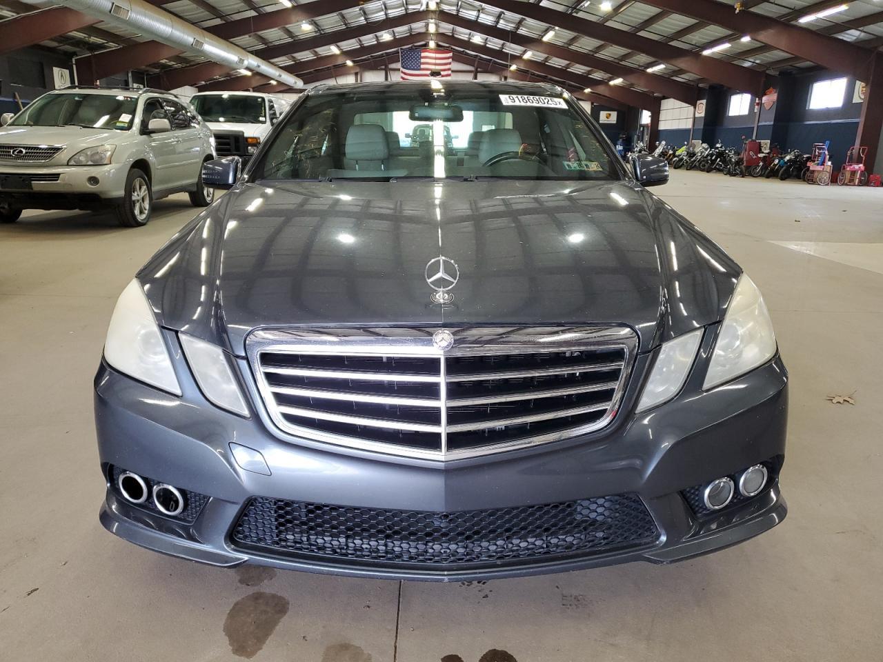 2010 MERCEDES-BENZ E-Class