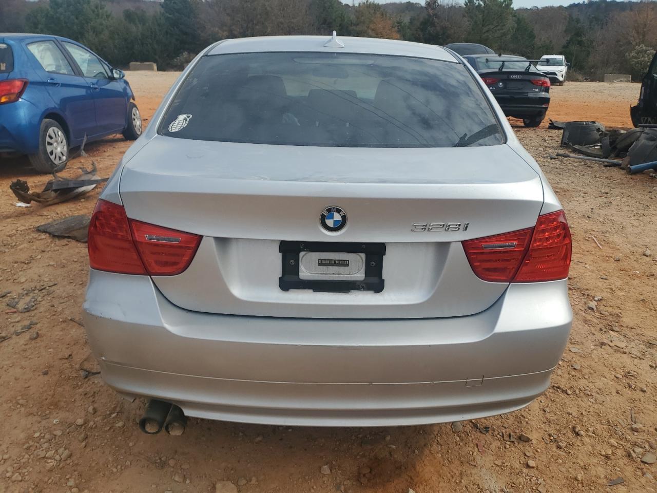 2011 BMW 3 SERIES