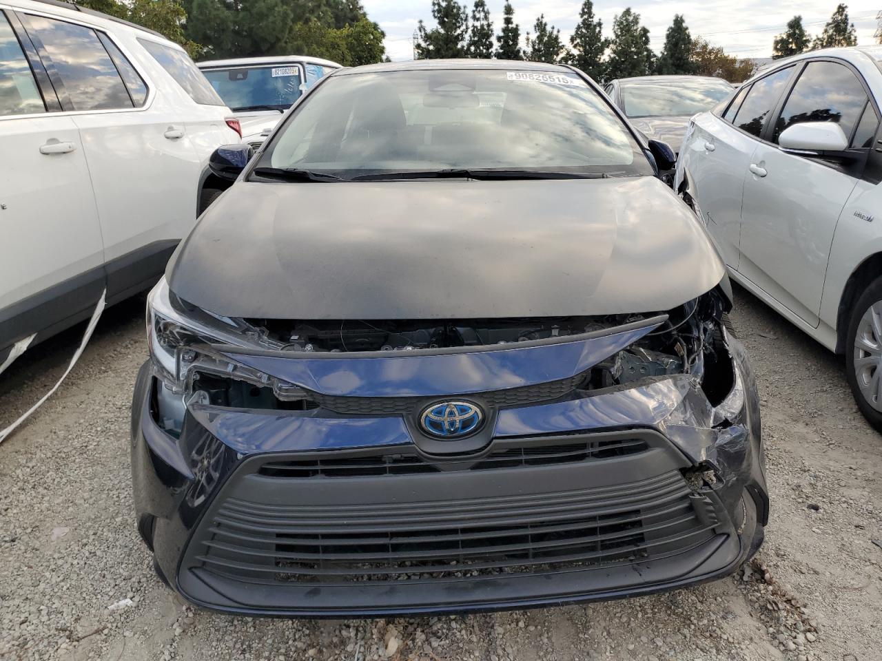 2025 TOYOTA COROLLA