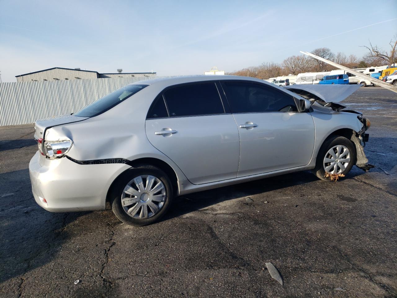 2013 TOYOTA COROLLA
