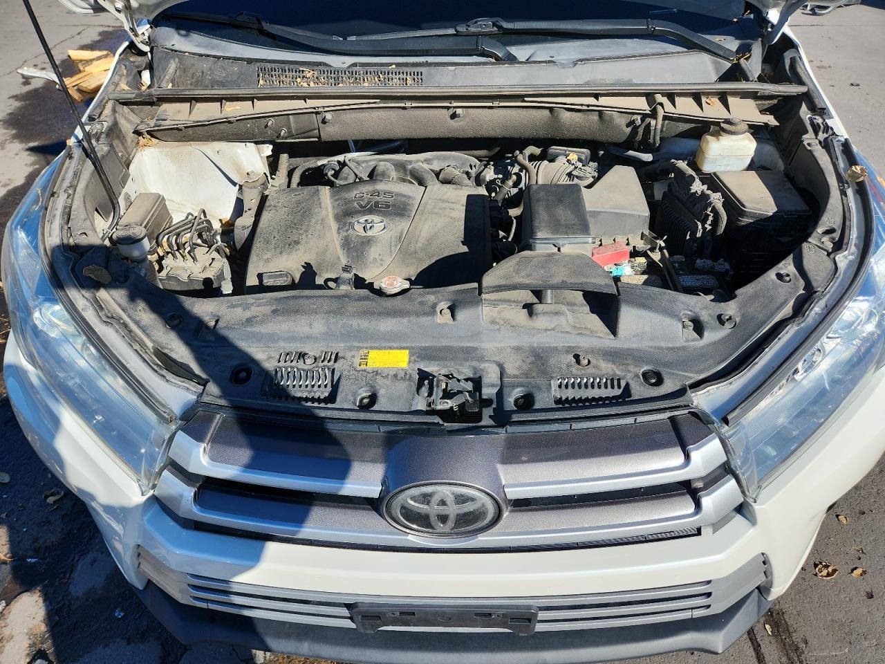 2019 TOYOTA HIGHLANDER