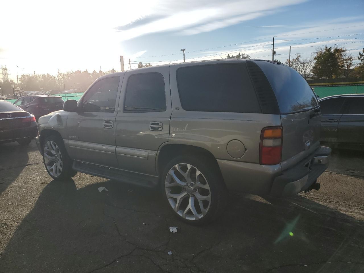 2003 CHEVROLET Tahoe
