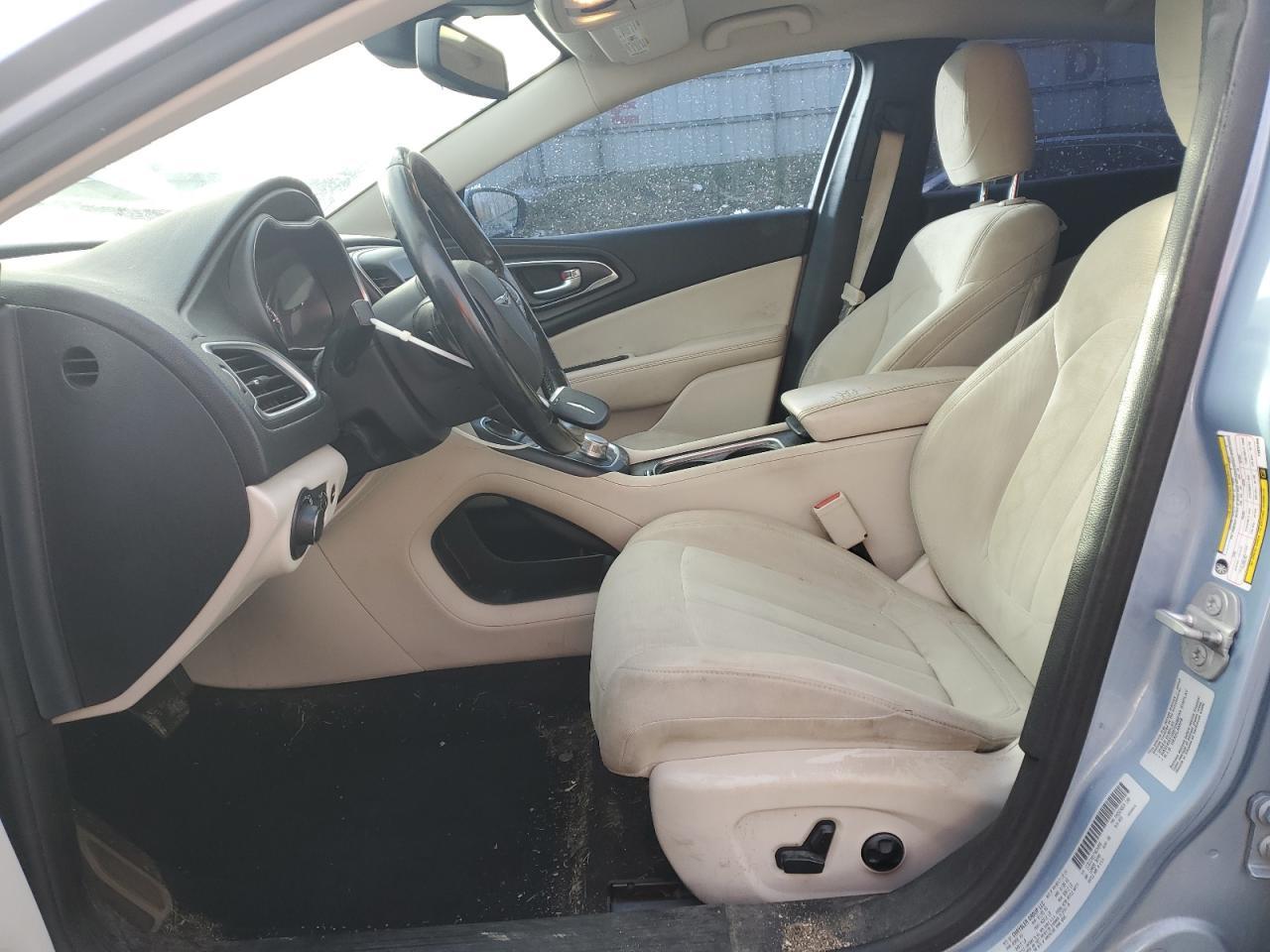 2015 CHRYSLER 200