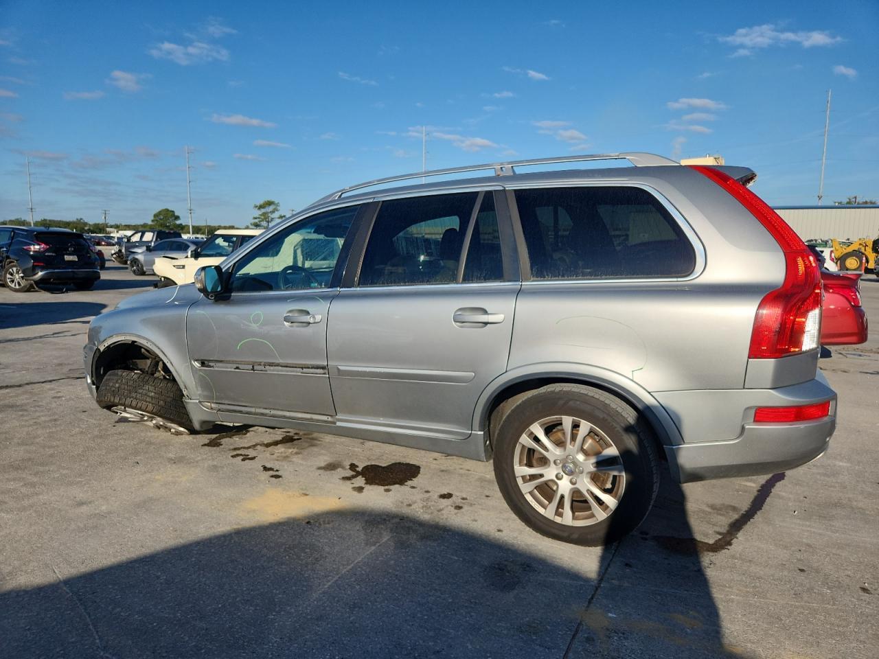 2013 VOLVO XC90