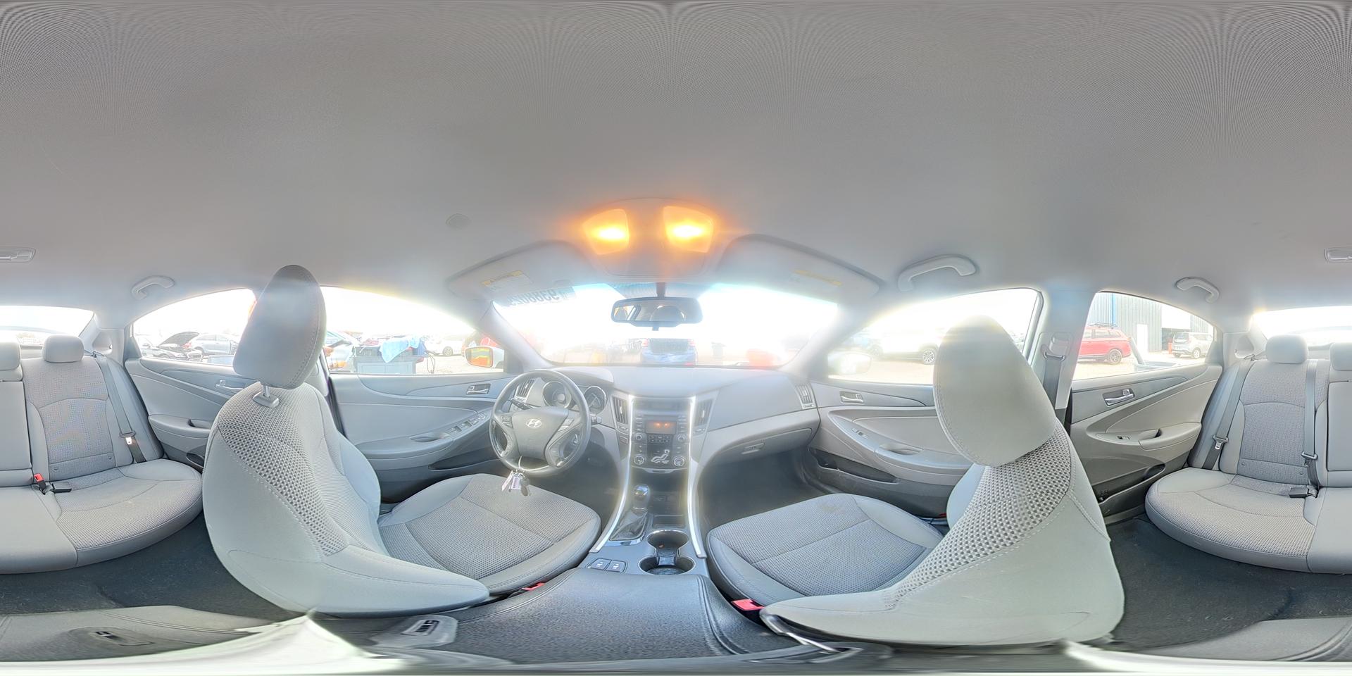 2013 HYUNDAI SONATA