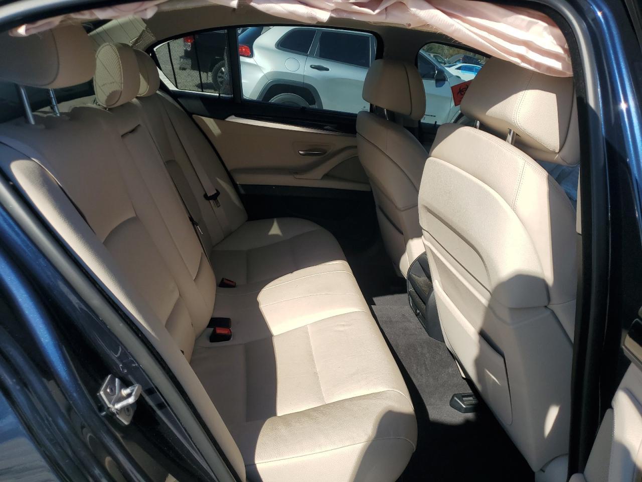 2011 BMW 5 series