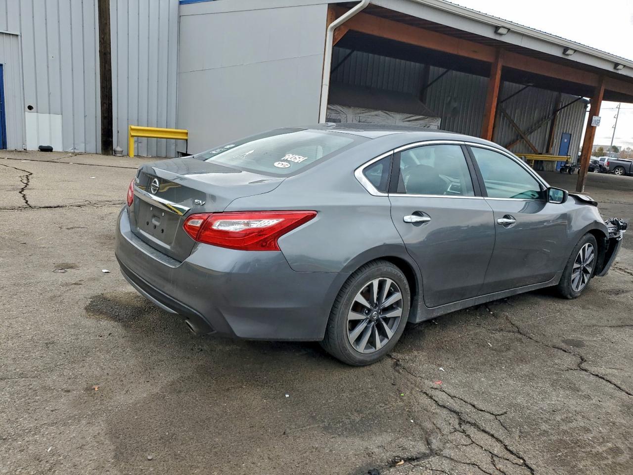 2017 NISSAN ALTIMA