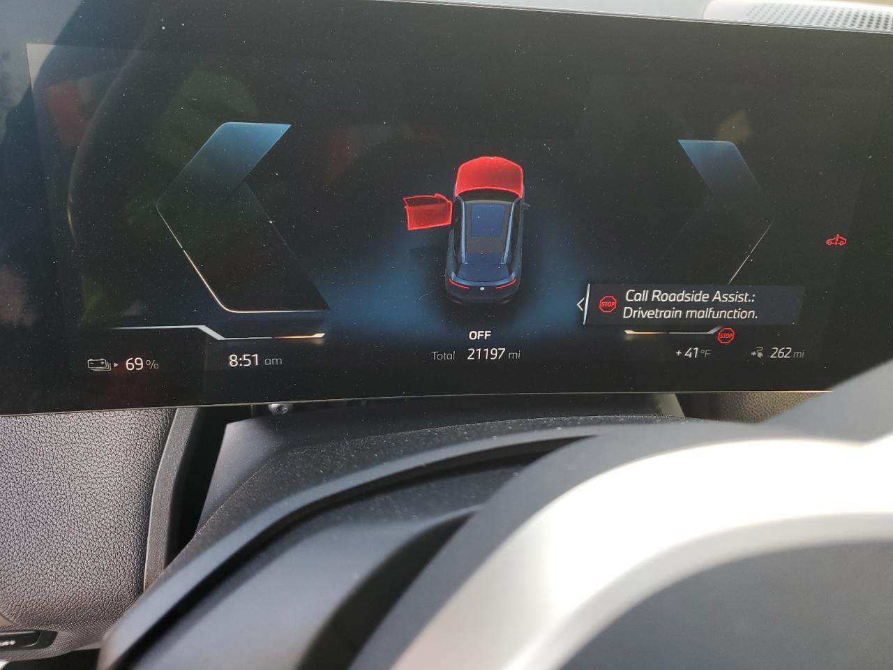 2023 BMW iX