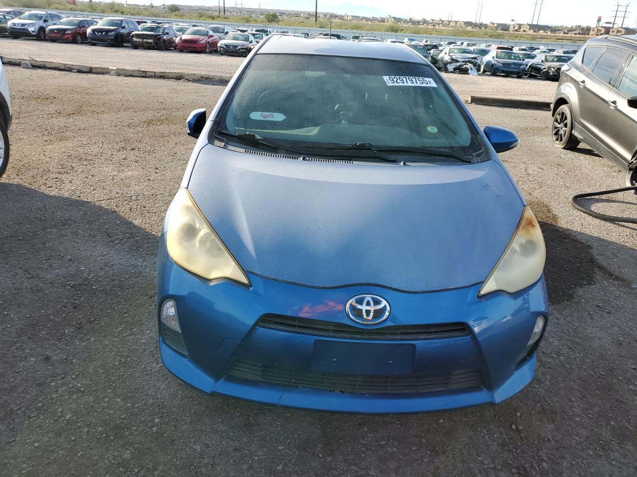 2012 TOYOTA Prius c
