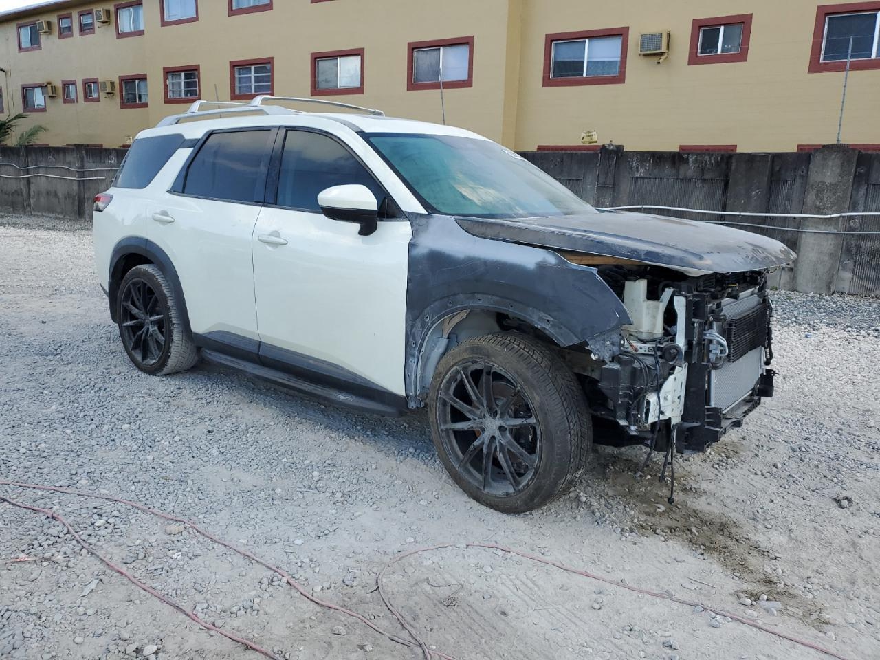2022 NISSAN PATHFINDER