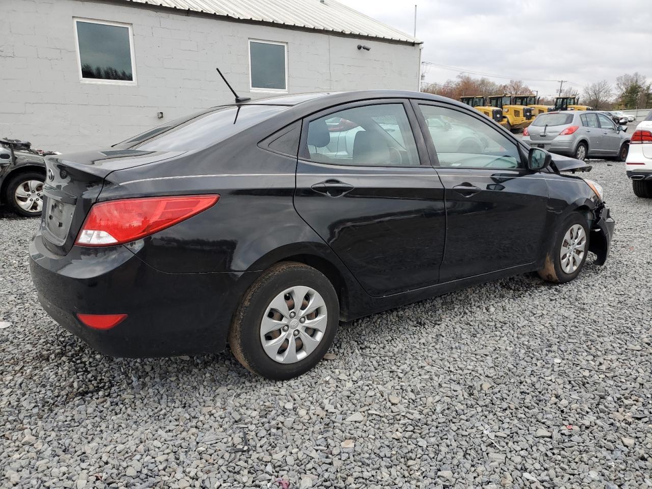 2017 HYUNDAI ACCENT