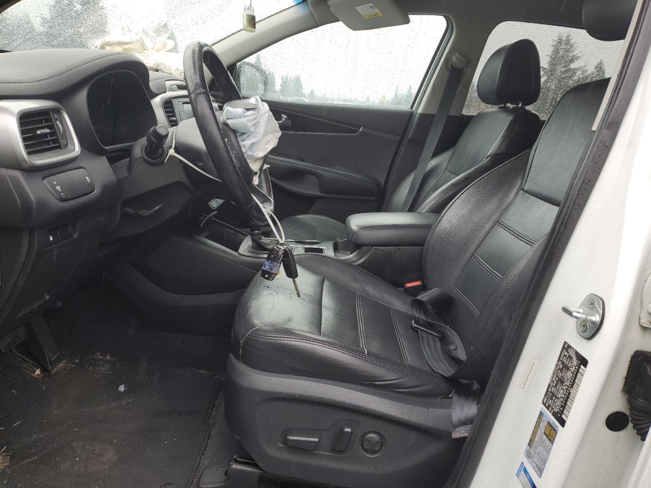 2016 KIA SORENTO