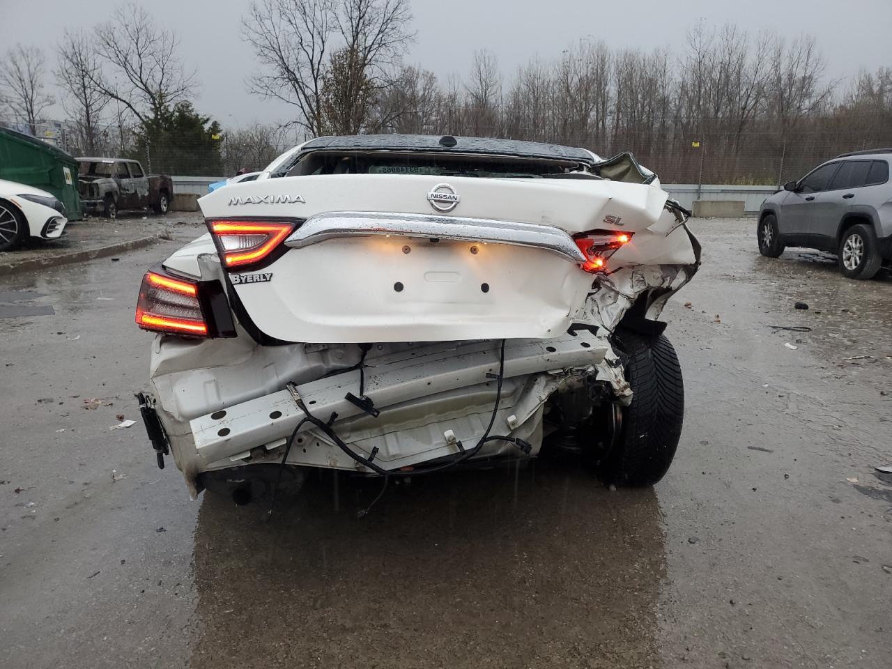 2019 NISSAN Maxima