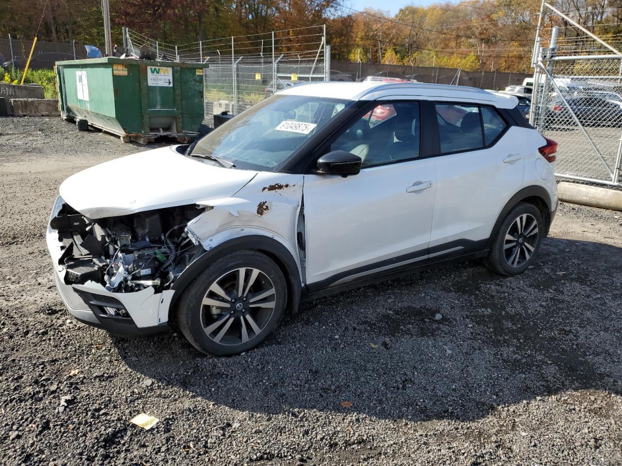 2019 NISSAN KICKS