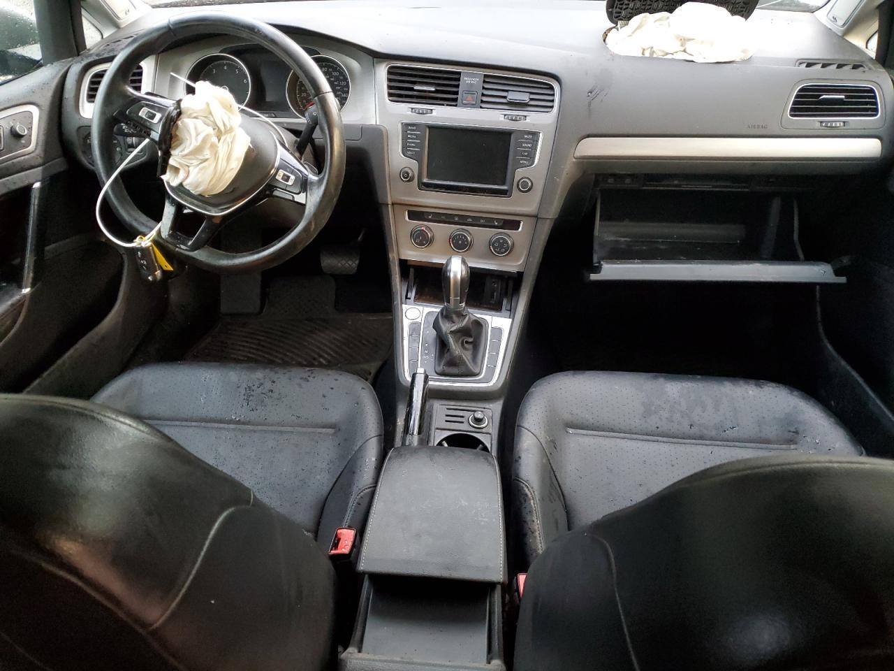 2017 VOLKSWAGEN GOLF