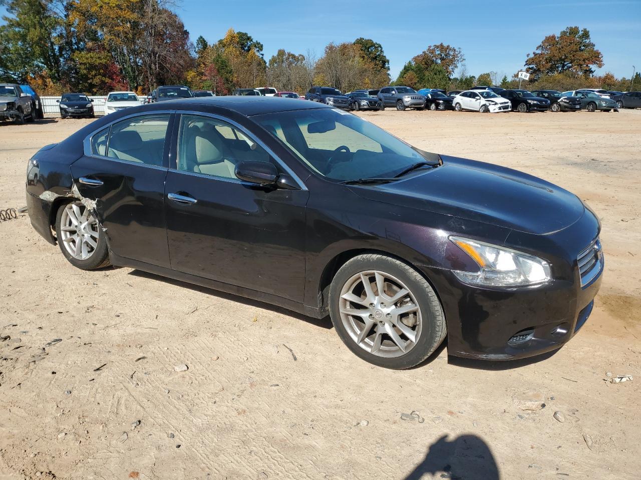 2014 NISSAN Maxima
