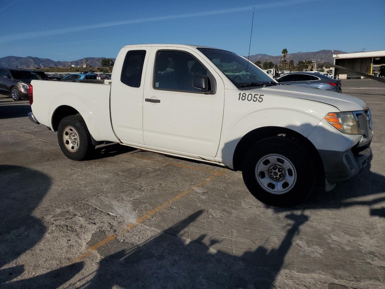 2013 NISSAN Frontier
