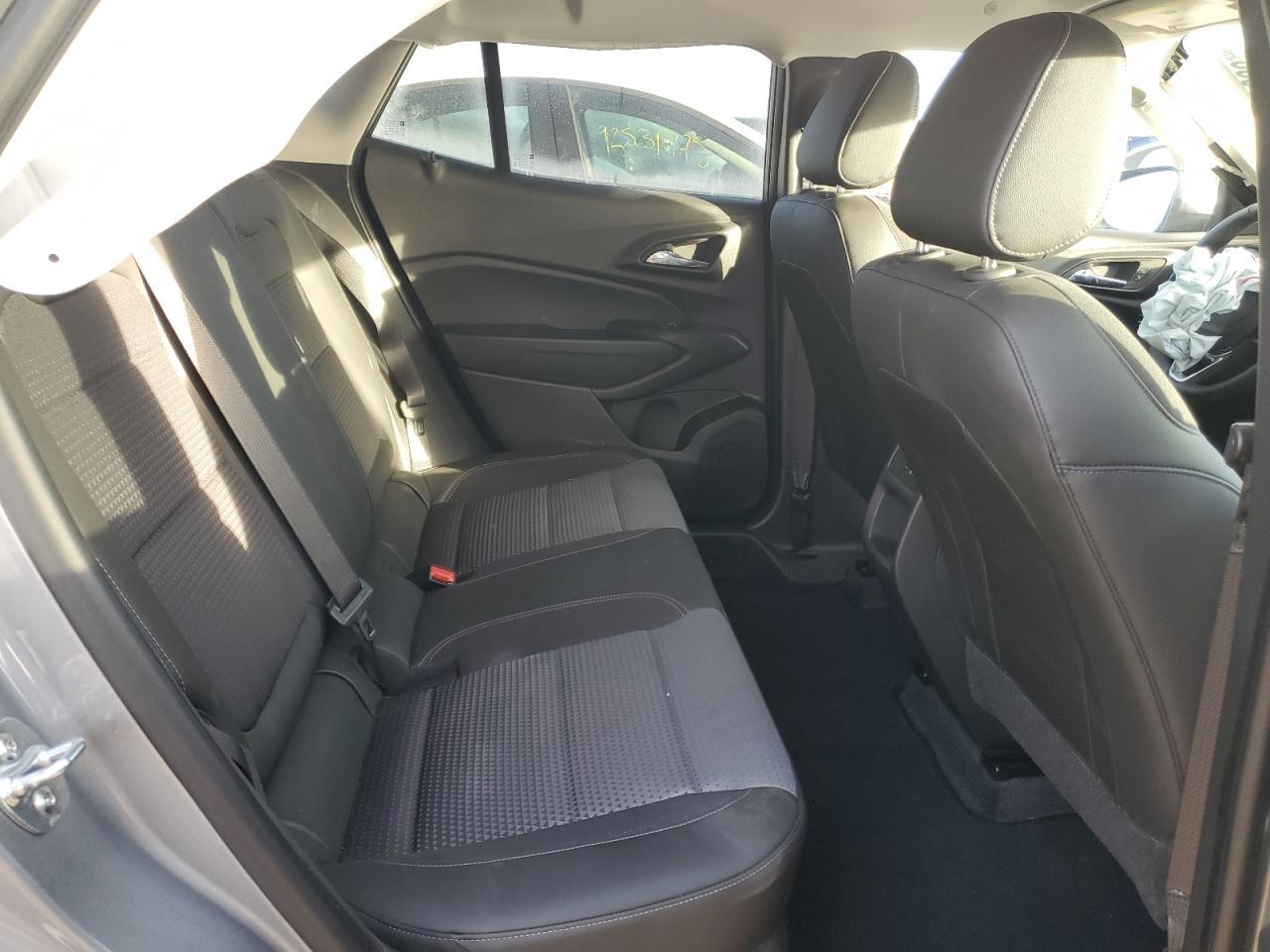 2025 CHEVROLET TRAX
