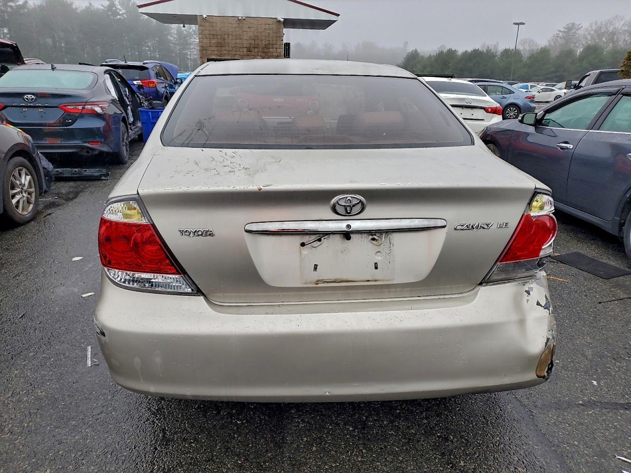 2005 TOYOTA CAMRY