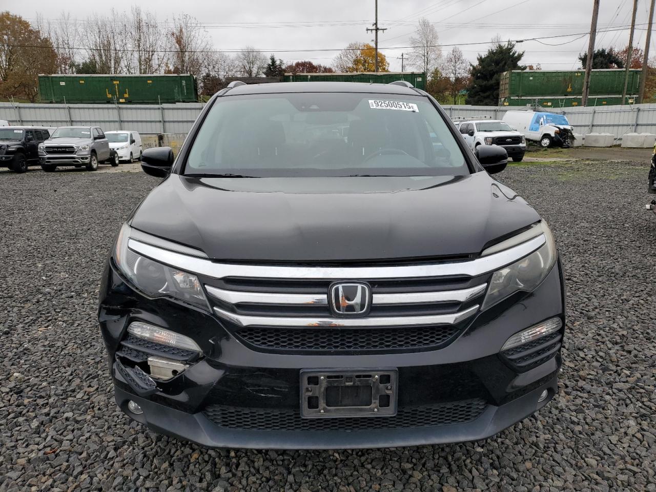 2017 HONDA PILOT