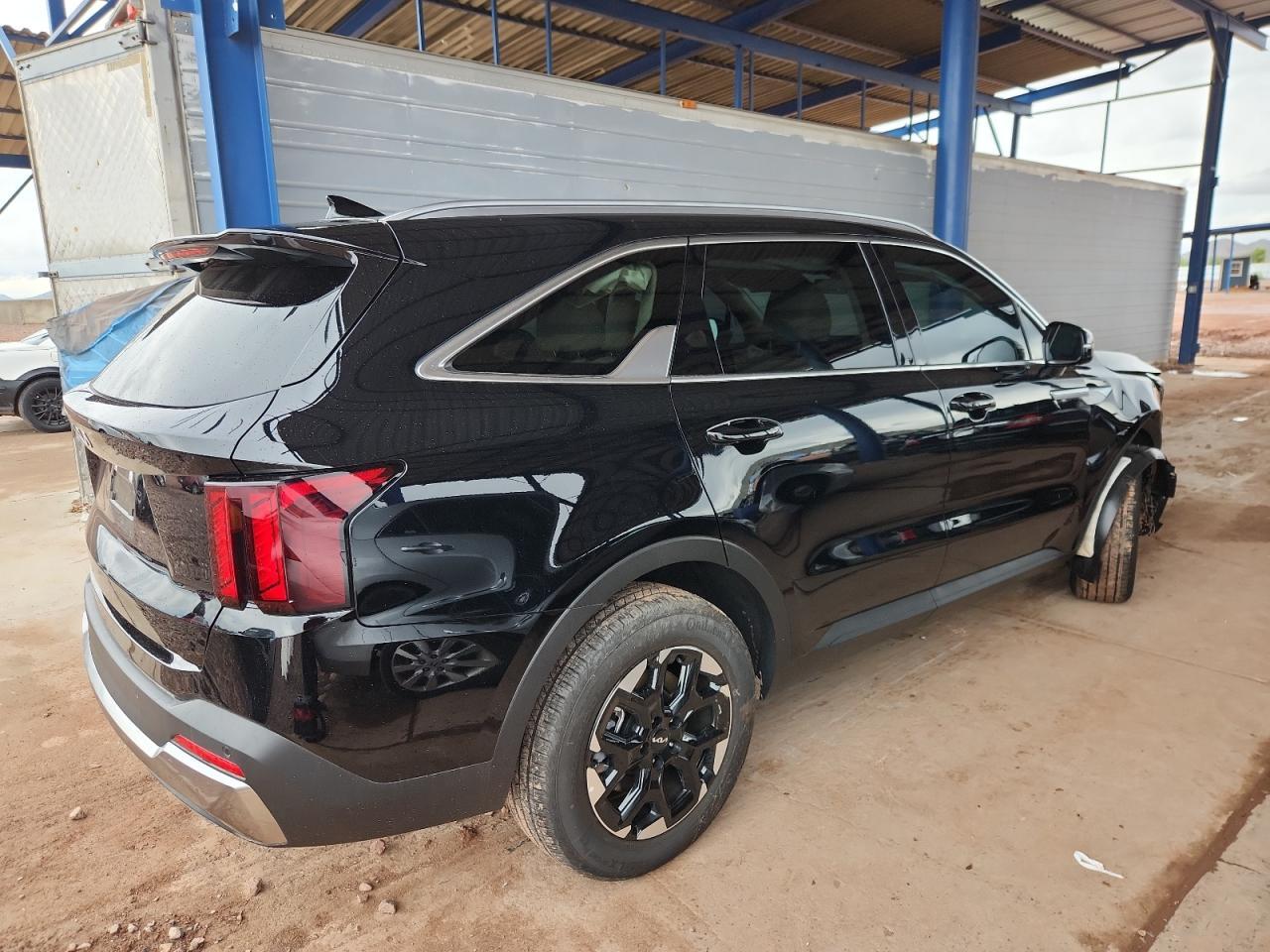 2025 KIA SORENTO