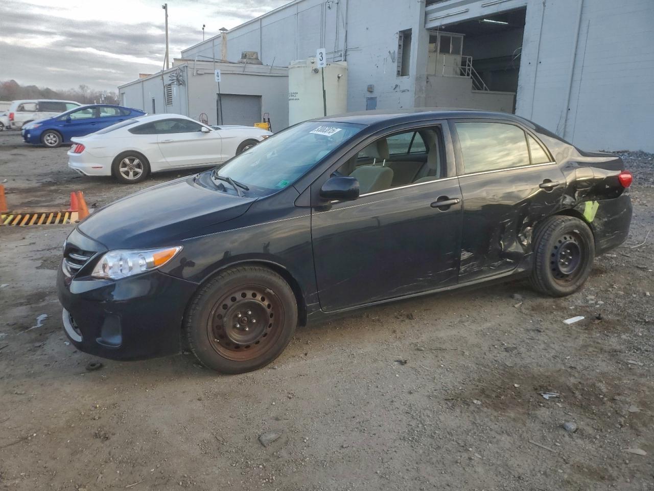 2013 TOYOTA COROLLA