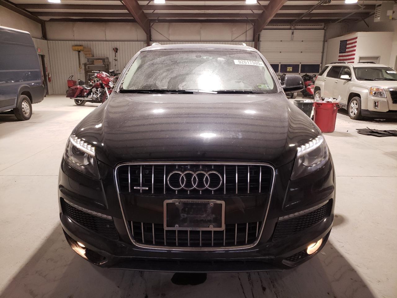 2012 AUDI Q7