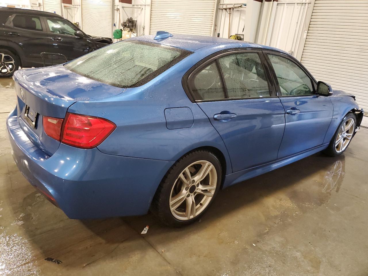 2013 BMW 3 SERIES