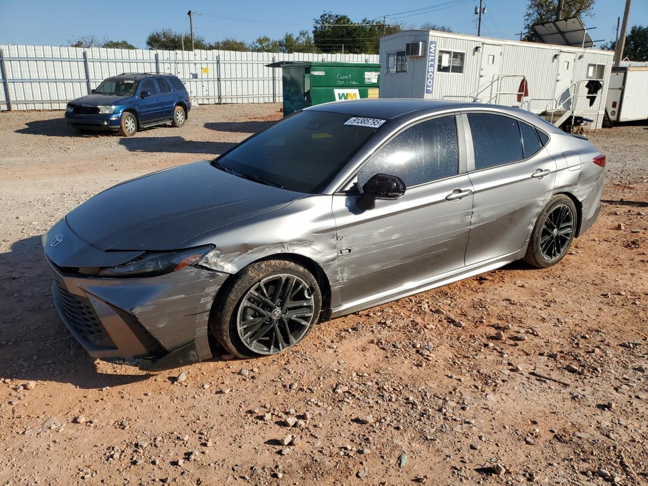 2025 TOYOTA CAMRY