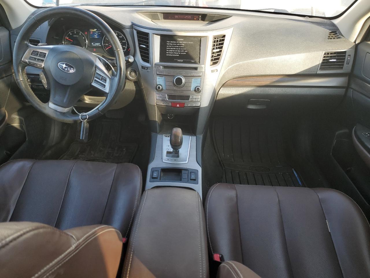 2013 SUBARU Outback