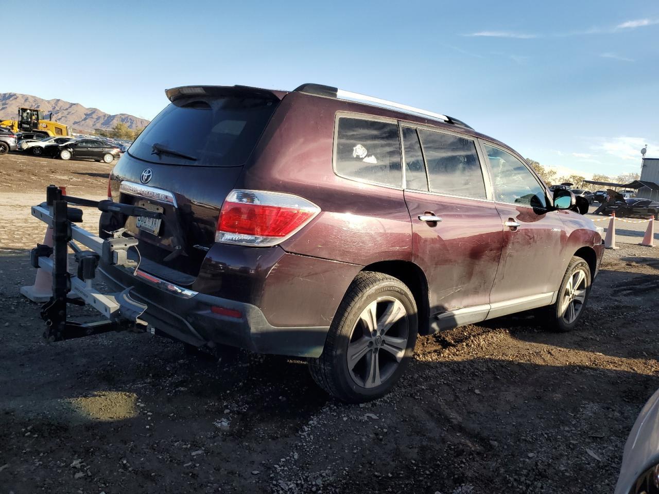 2012 TOYOTA HIGHLANDER