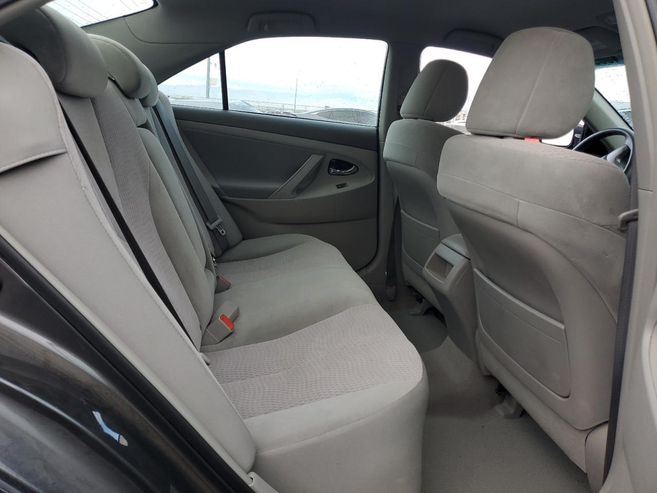 2010 TOYOTA CAMRY