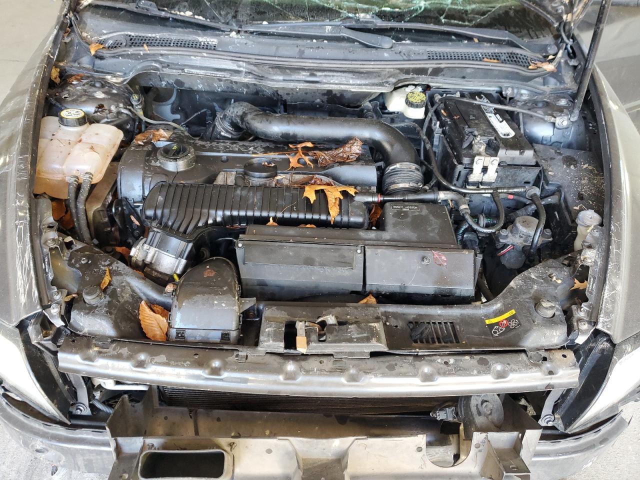 2011 VOLVO S40