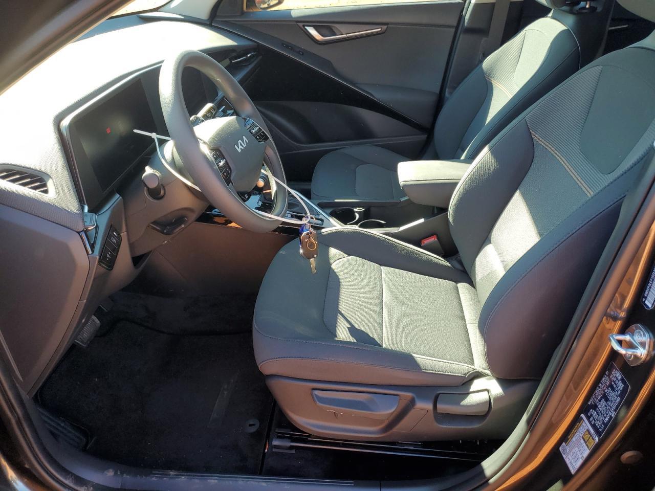 2025 KIA Niro