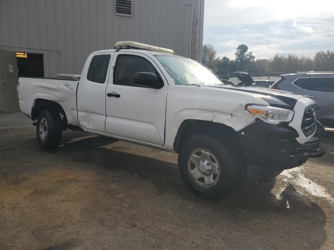 2016 TOYOTA TACOMA
