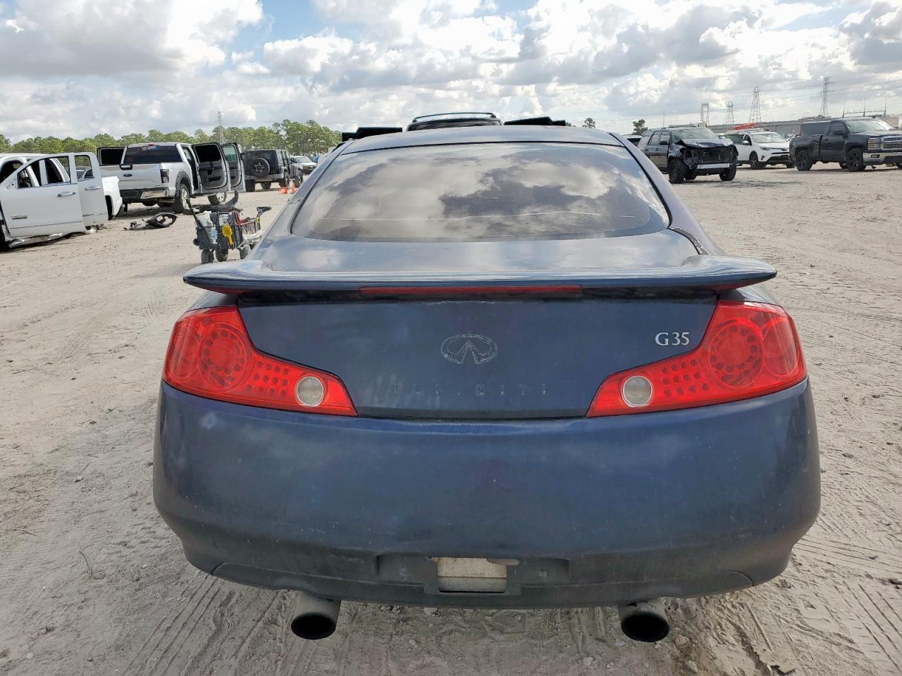 2004 INFINITI G35
