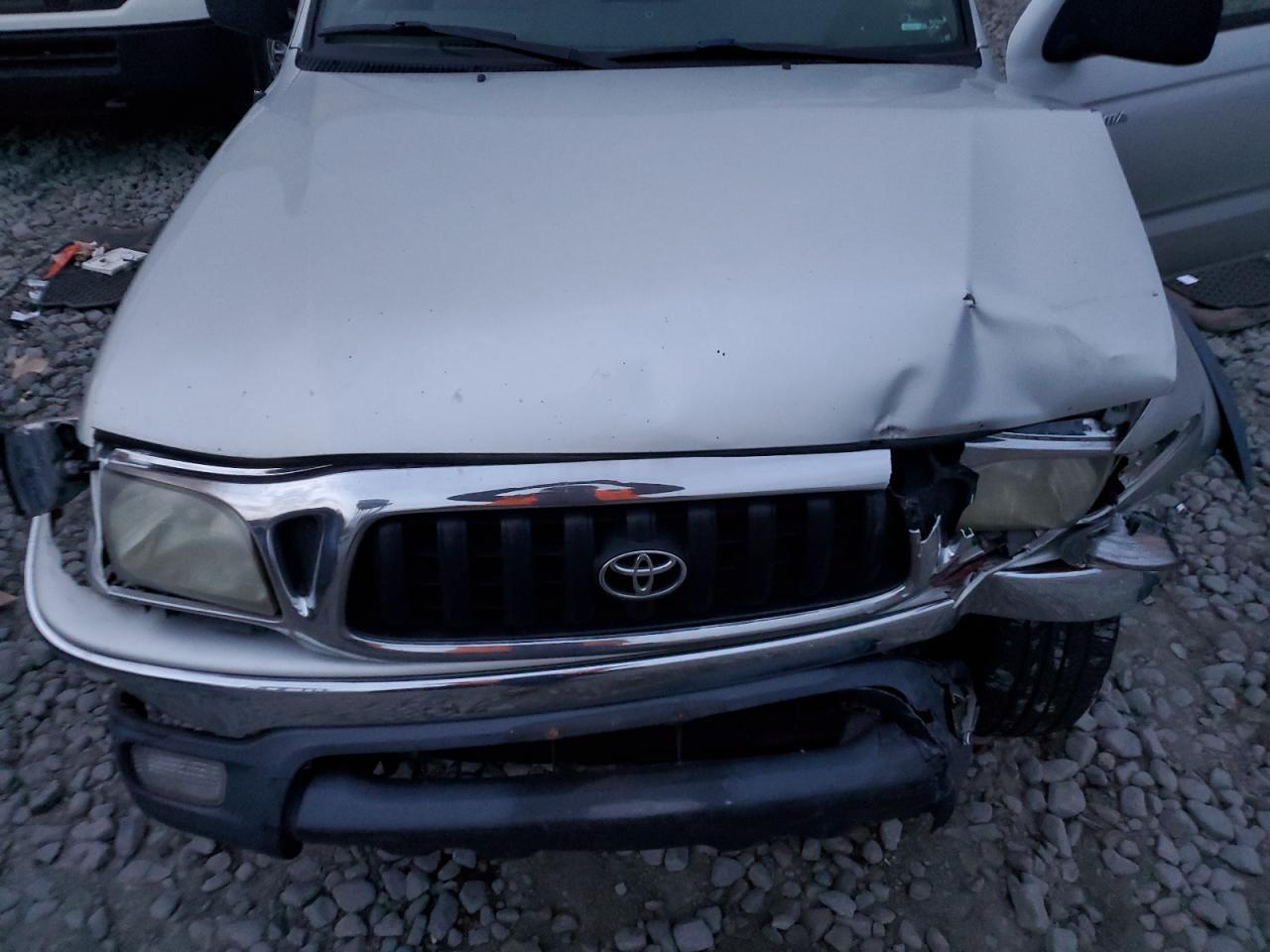 2002 TOYOTA TACOMA