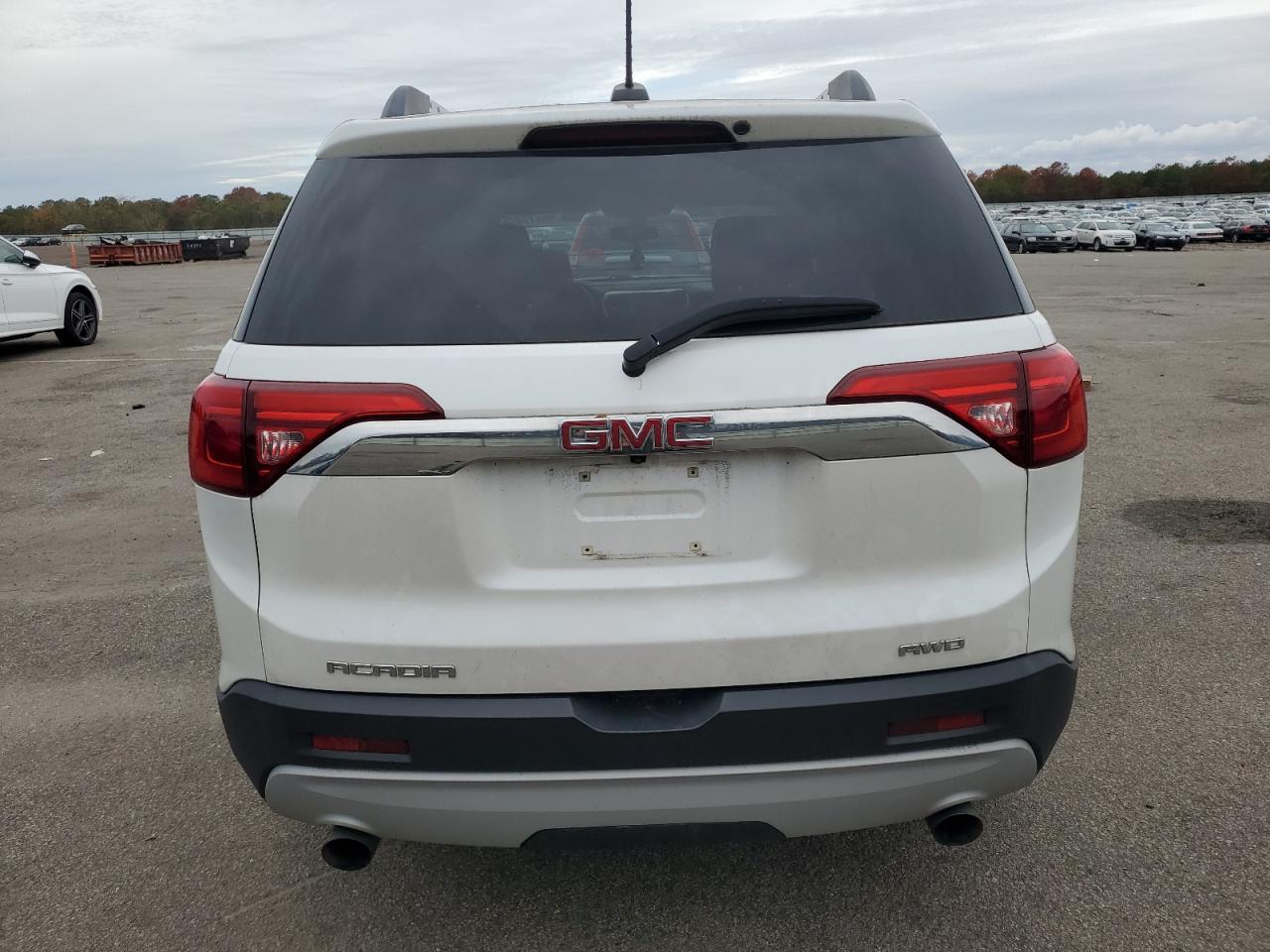 2017 GMC ACADIA
